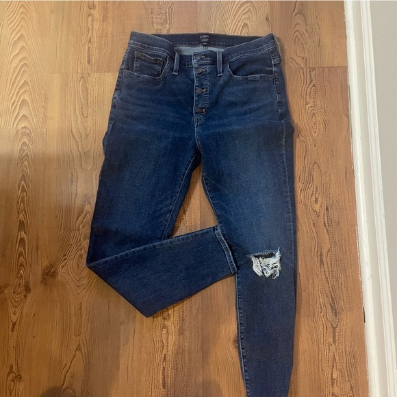 J Crew woman's button fly Denim 9" mid rise skinny size 31 distressed knee chic - Picture 1 of 10